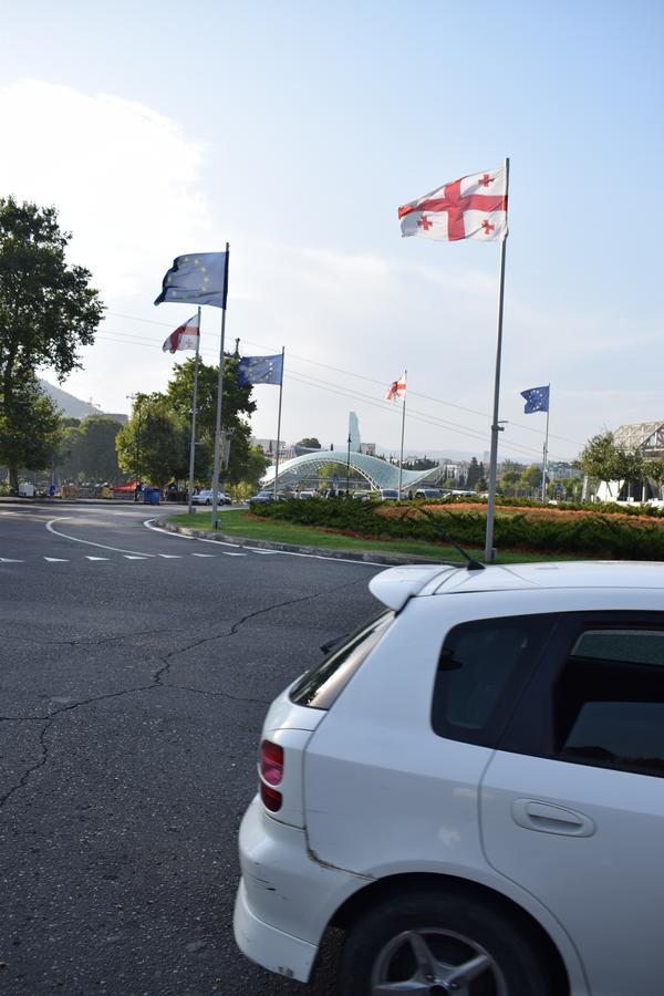 Euphoria Inn Tbilisi ภายนอก รูปภาพ